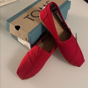NWT TOMS RED Alpargata Canvas Slip-Ons